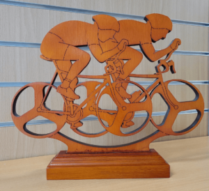 trophée en bois cyclisme poursuite